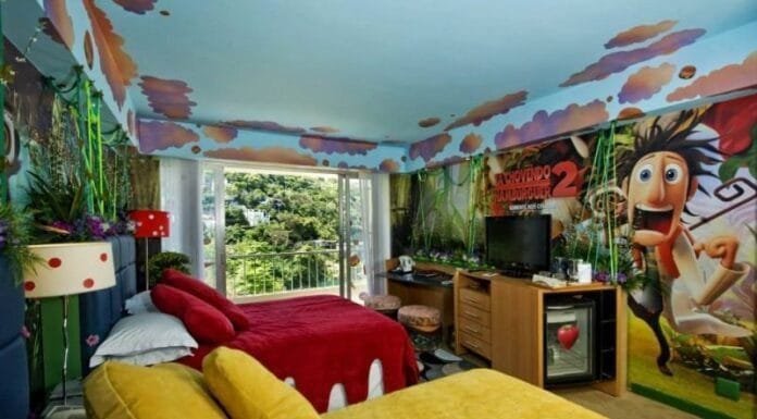 Hotel no Rio inaugura quarto temático do filme ‘Tá Chovendo Hambúrguer 2’ Sheraton Rio Hotel & Resort: Quarto Temático 'Tá Chovendo Hambúrguer 2' (Foto: Divulgação)