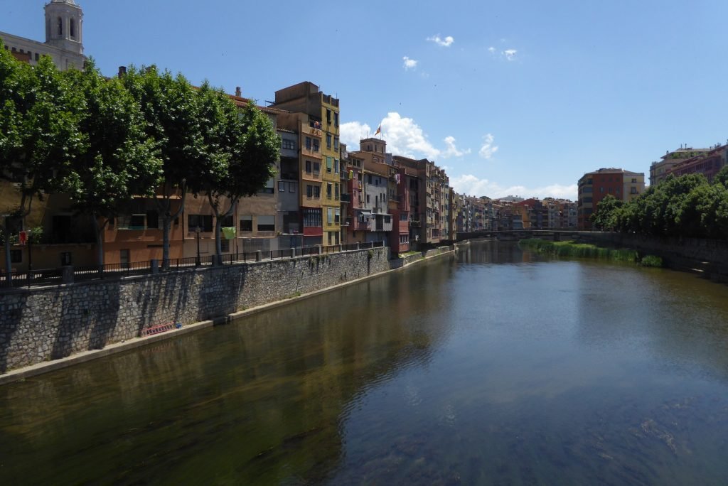 Girona, Espanha (Foto: Pixabay License)