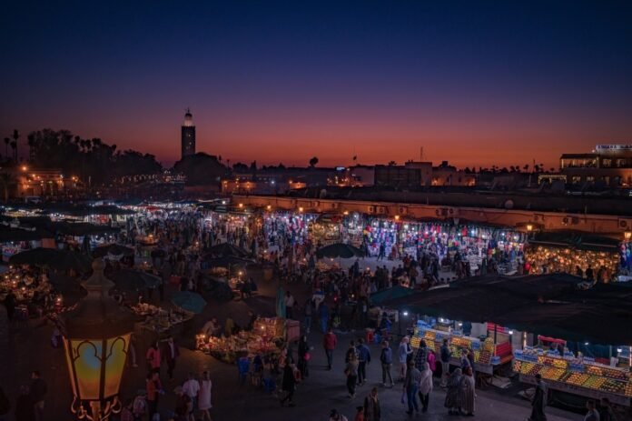 Mercado em Marrakech (Foto: A_Different_Perspective/Pixabay)