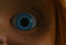 Universal revela casa de ‘Chucky’ no Halloween Horror Nights 2023 'Chucky' foi o tema escolhido para o anúncio da primeira casa mal-assombrada de 2023 (Foto: Reprodução/YouTube)