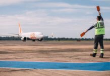 Aeroporto Internacional de Foz do Iguaçu deve receber mais de 67 mil pessoas entre o Natal e Ano Novo (Foto: CCR Aeroportos)