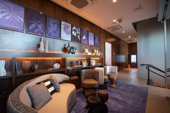 Nubank Ultravioleta inaugura sala VIP exclusiva no Aeroporto Internacional de São Paulo (Foto: Divulgaçaão)