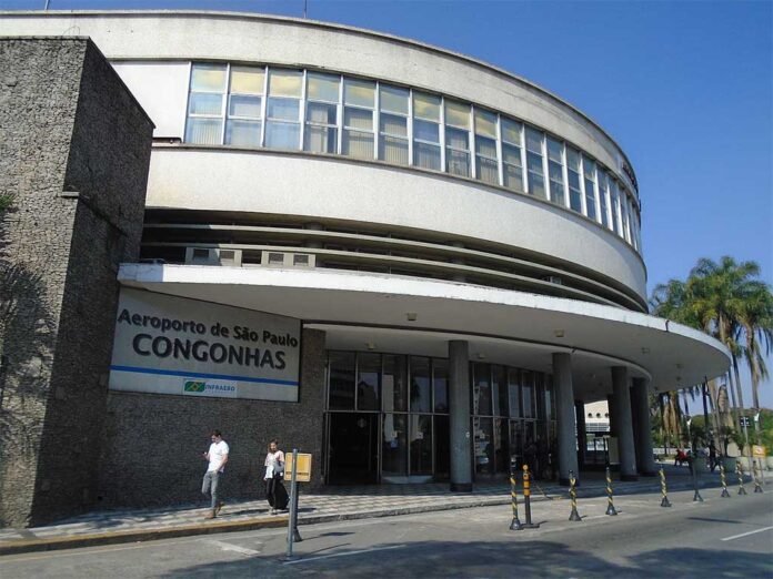 Aeroporto de Congonhas terá ampliação e modernização em fases (Foto: Eugenio Hansen/Wikimedia Commons) Aeroporto de Congonhas terá ampliação e modernização em fases (Foto: Eugenio Hansen/Wikimedia Commons)