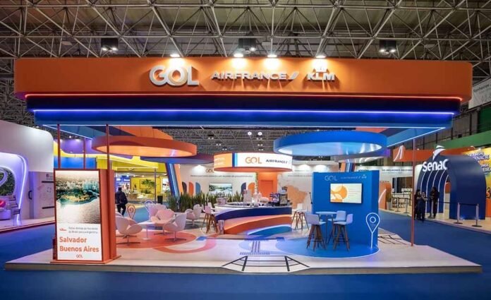 Visão geral do estande da GOL em parceria com a Air France e KLM na ABAV Expo 2025, no Rio de Janeiro (Foto: Victor Erlacher Espindula/Divulgação GOL) Visão geral do estande da GOL em parceria com a Air France e KLM na ABAV Expo 2025, no Rio de Janeiro (Foto: Victor Erlacher Espindula/Divulgação GOL)