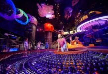 Kennedy Space Center: turismo espacial perto de Orlando Flórida: crianças exploram o espaço no Kennedy Space Center (Foto: Divulgação)