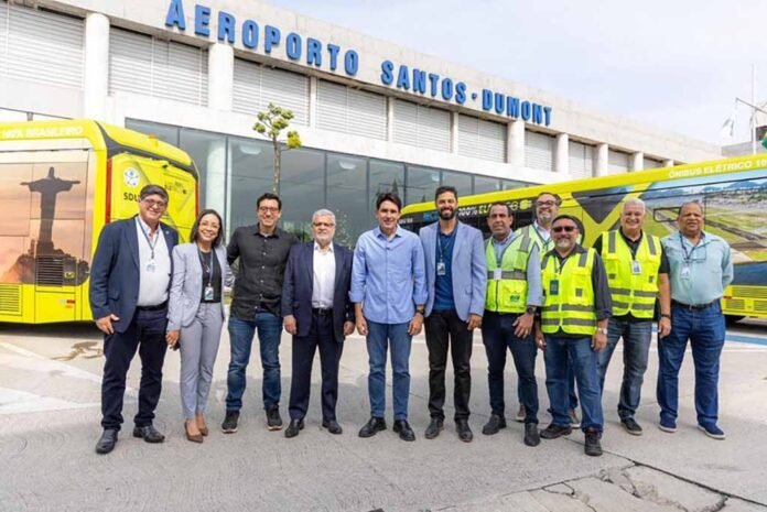 O investimento nesta etapa contempla a ampliação das áreas remotas, a instalação de novas esteiras de restituição de bagagens, a construção de novos sanitários e o início da operação de oito ônibus 100% elétricos (Foto: Jonilton Lima/MPor) O investimento nesta etapa contempla a ampliação das áreas remotas, a instalação de novas esteiras de restituição de bagagens, a construção de novos sanitários e o início da operação de oito ônibus 100% elétricos (Foto: Jonilton Lima/MPor)