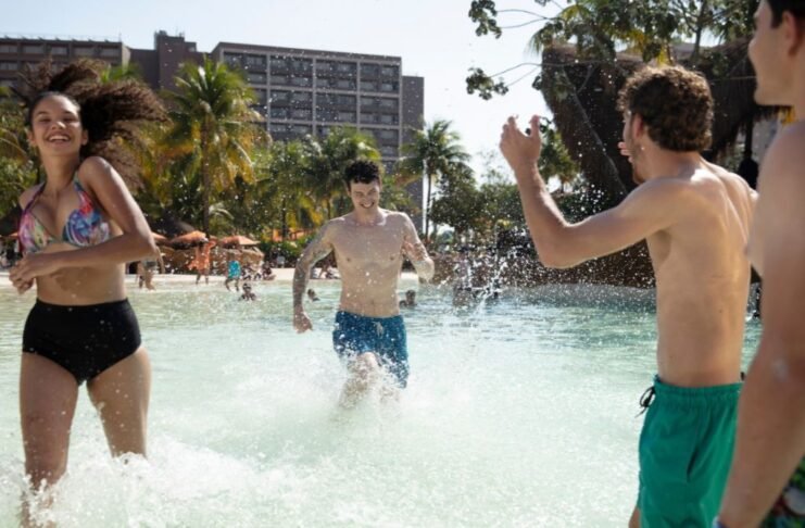 Hot Beach conquista selo Travelers' Choice do TripAdvisor em 2026 (Foto: Divulgação)